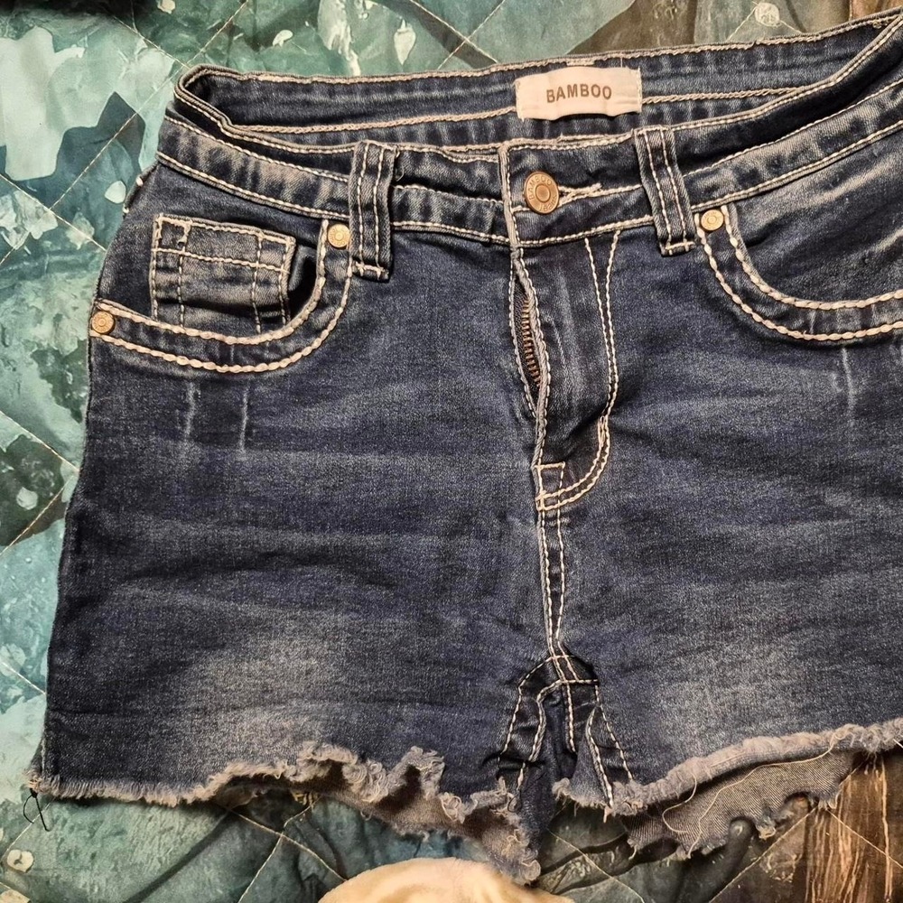 Bamboo Navy Blue Denim Shorts Womens Size 7 Contrast Stitch Frayed Hem Cut Offs